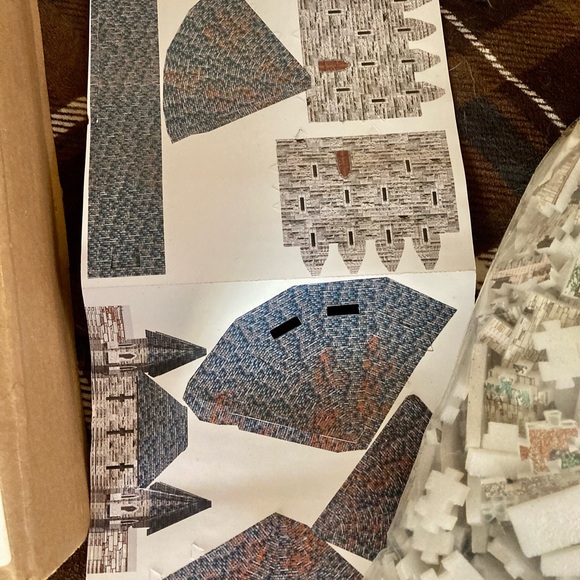 Camelot Castle Puzzle Plex 3-D Jigsaw Puzzle 500 pieces Sealed 1993 Old World - Picture 9 of 12